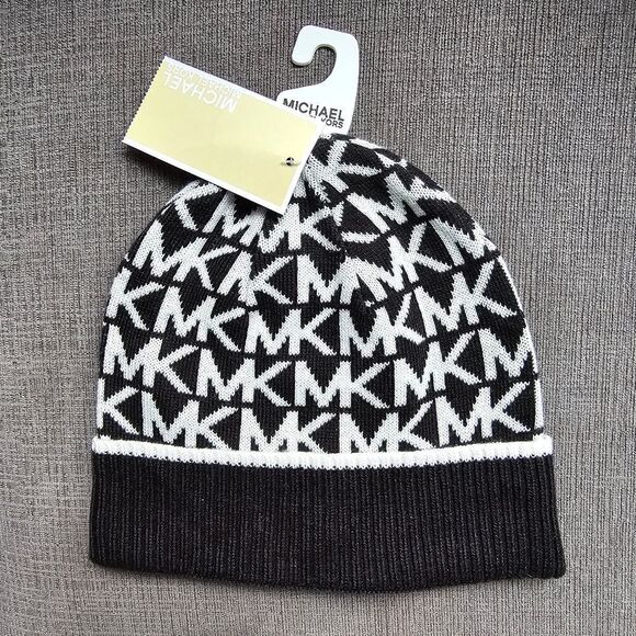 Michael Kors Women`s Bordered MK Logo Cuff Beanie HAT Black & white NWT main image 4